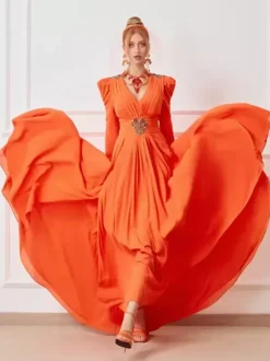 Bridal Mother Dress V-Neck Long Sleeves Ball Gown Pleated With Train Wedding Guest Dresses