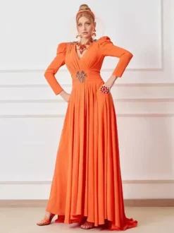 Bridal Mother Dress V-Neck Long Sleeves Ball Gown Pleated With Train Wedding Guest Dresses