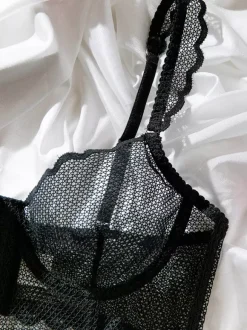 Bridal Lingerie Nets Artwork Ruffled Black 2-Piece Bra Panty Sets