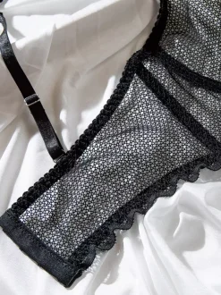Bridal Lingerie Nets Artwork Ruffled Black 2-Piece Bra Panty Sets