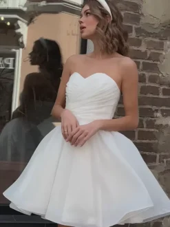 Bridal Mini Dress Short Wedding Dresses Sweetheart Neck Sleeveless A-Line Short Bridal Dresses