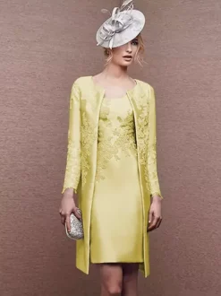 Bridal Mother Dress Jewel Neck Long Sleeves A-Line Lace Short Wedding Guest Dresses