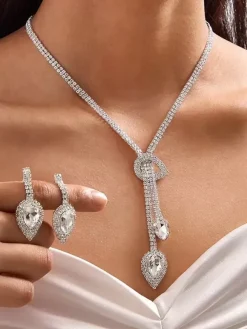 Bride's Wedding Jewelry Set Beautiful Cubic Zirconia Pierced Metal
