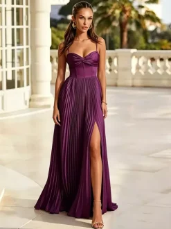 Bridesmaid Dresses Emerald Green Pleated Satin A-Line Spaghetti Strap Sweetheart Corset Lace Up Back High Slit Formal Maxi Gown