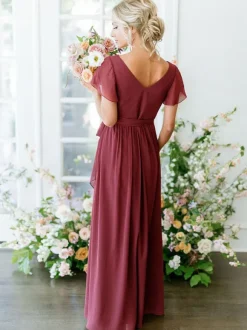 Bridesmaid Dress A-Line Short Sleeve V-Neck Floor-Length Zipper Chiffon Burgundy Wedding Party Dress Free Customization