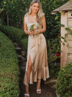 Bridesmaid Dresses A-Line Tea-Length Backless Formal Gowns Free Customization