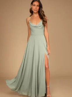 Bridesmaid Dresses Chiffon A-Line Spaghetti Straps High Slit Wedding Party Dress