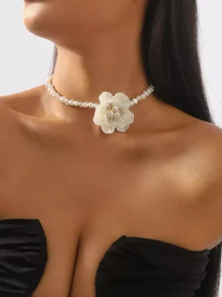 Camellia And Pearl Choker Necklace For Women 2026