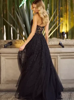 Charming With Homecoming Dress Floor-Length Ball Gown Sweetheart Neck Lace