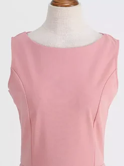 Chic Fitted Pink Gown With A Line Skirt Perfect For Summer Events