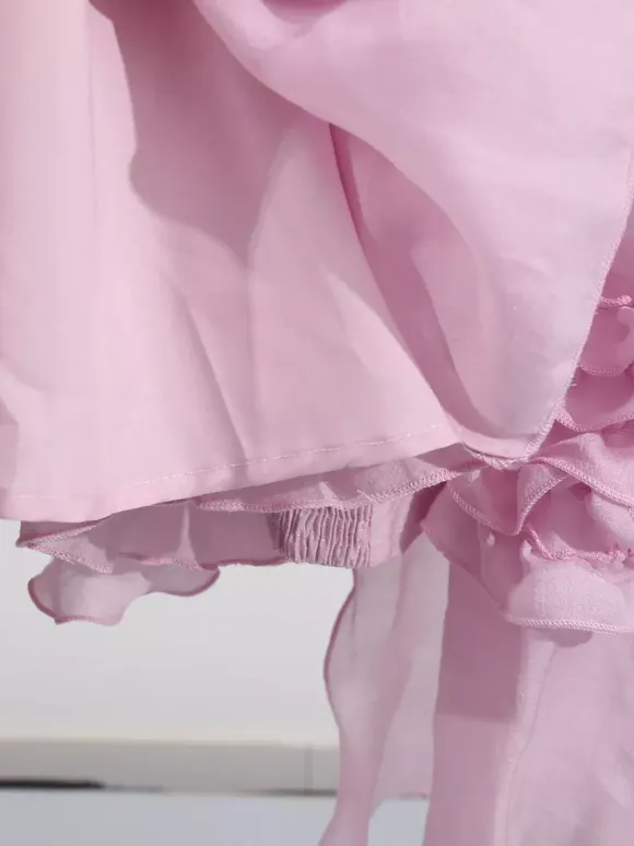 Chic Fitted Pink Gown With Layered Ruffle Perfect For Summer