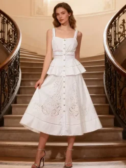 Chic Fitted White Maxi Gown With Lace Detail Perfect For Formal Events