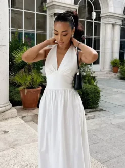 Chic Fitted White Gown With V Neckline Perfect For Summer Events