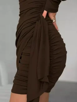Chic Women's Coffee Bodycon Dress - Sexy Ruched Design Long Sleeve Mini Cut - Minimalist Spring Clubwear 2026