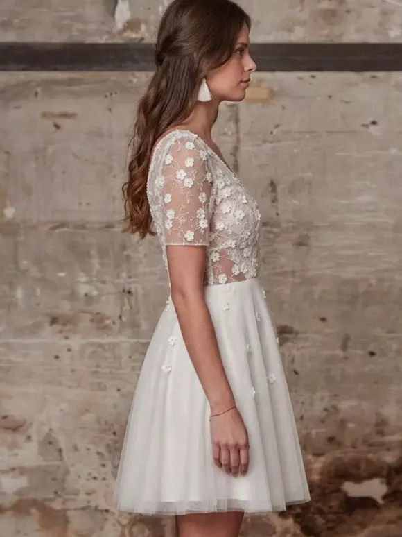 Civil Wedding Dress Lace Short Bridal Dress V-Neck Short Sleeves A-Line Short Bridal Dresses