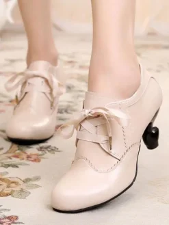Classic Lolita Footwear Roudn Toe Lace Up White Lolita Shoes