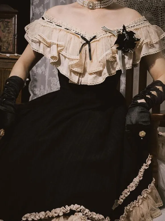 Classical Lolita Dress Polyester Sleeveless Lace Lolita Dresses Classic Black