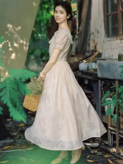 Classical Lolita Dress Polyester Lace Lolita Dresses Short Sleeves Classic Ecru White