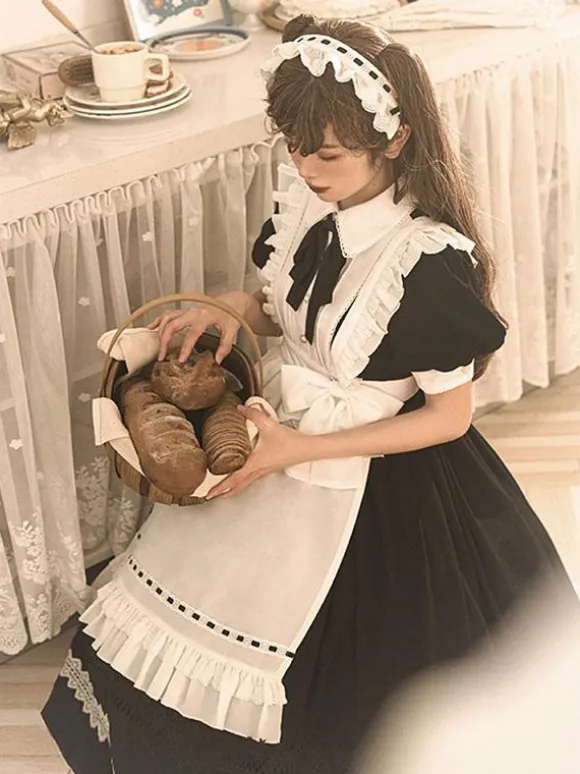 Classical Lolita OP Dress 2-Piece Set Black Dress White Apron Ruffles Bows Color Block Bow Maid Dress