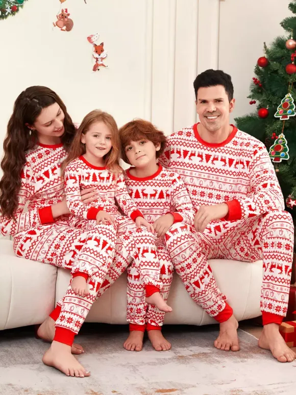 Classic Red White Reindeer Print Family Christmas Pajamas Holiday Set 2026