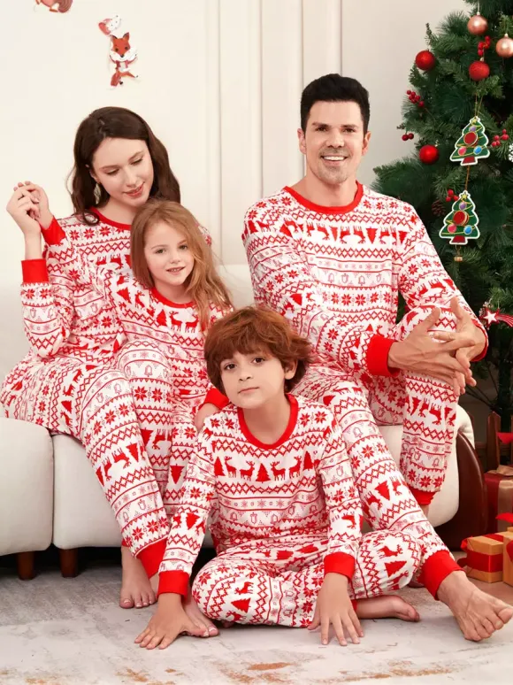 Classic Red White Reindeer Print Family Christmas Pajamas Holiday Set 2026