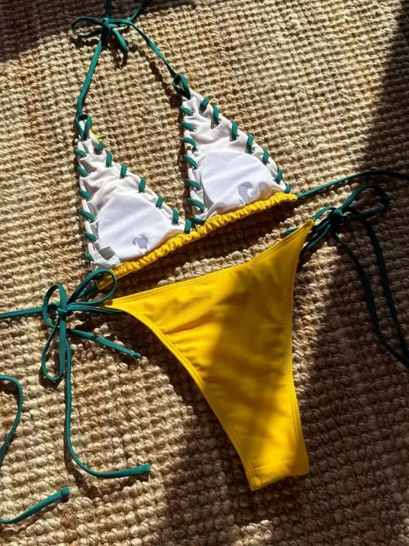 Contrast Color Sexy Halter Bikini For Summer 2026