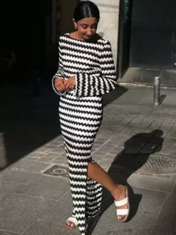 Contrast Wave Pattern Knit Long Sleeve Bodycon Maxi Dress For Women 2026
