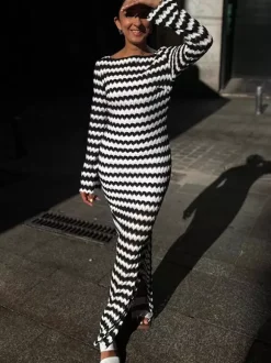 Contrast Wave Pattern Knit Long Sleeve Bodycon Maxi Dress For Women 2026