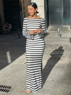 Contrast Wave Pattern Knit Long Sleeve Bodycon Maxi Dress For Women 2026