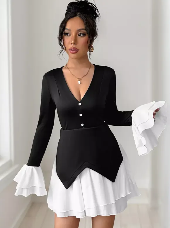 Contrasting Color Flare Sleeves Mini Dress With V-neck And Layered Skirt For Autumn 2026