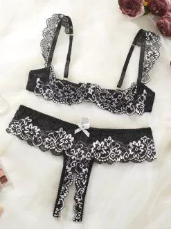 Crotchless Cupless 2-Piece Lingerie Bows Red Bra Panty Sets