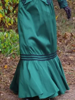 Dark Green Retro Tudor Dress Costumes Women's Marie Antoinette Costume Lace Polyester Set Top Skirt Retro Vintage Clothing