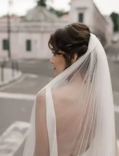 Delicate tulle wedding veil simple long bridal veil