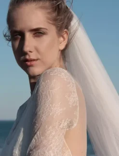 Delicate tulle wedding veil simple long bridal veil