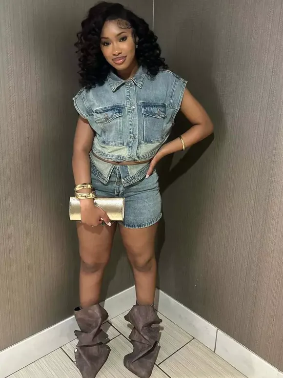 Denim 2 Piece Set For Women - Wash Blue Y2K Crop Top And Foldover Waist Shorts - Summer Streetwear 2026