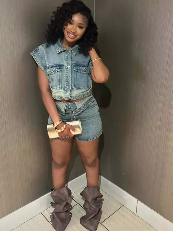 Denim 2 Piece Set For Women - Wash Blue Y2K Crop Top And Foldover Waist Shorts - Summer Streetwear 2026
