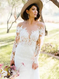 Ecru White Mermaid Wedding Dress Illusion Neckline Long Sleeves Backless Lace With Train Bridal Dress Free Customization