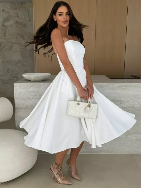 Elegant Strapless Dress High-Waist A-Line Party Dress For Women 2026