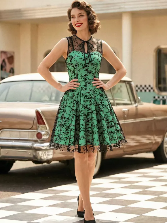 Embroidered Dress Round Neck Sleeveless Lace Up Retro Glamour Dresses