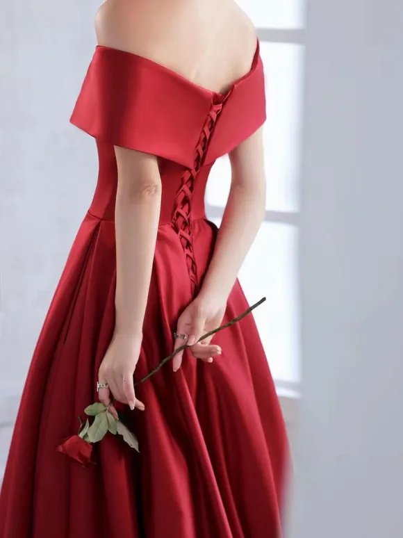 Evening Dress 2026 A-Line Bateau Neck Matte Satin Floor-Length Pleated Formal Dinner Dresses Free Customization