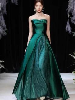 Evening Dress 2026 A-Line Strapless Satin Floor-Length Pleated Formal Dresses Forest Green Pageant Dress Wedding Guest Dresses Free Customization