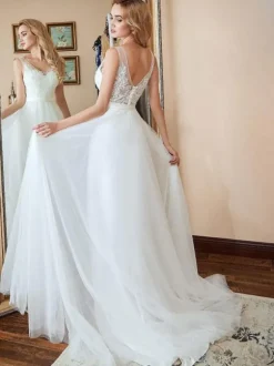 Evening Dress A-Line V-Neck With Train Sleeveless Zipper Applique Tulle Formal Party Dresses