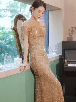 Evening Dress Mermaid Illusion Neckline Floor-Length Short Sleeves Zipper Fringe Sequined Formal Party Dresses