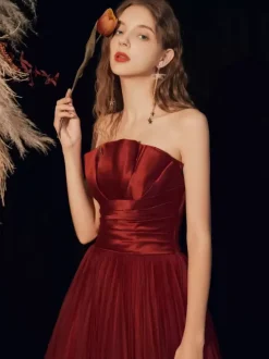 Evening Dress A-Line Strapless Floor-Length Sleeveless Lace-up Pleated Matte Satin Formal Dinner Dresses