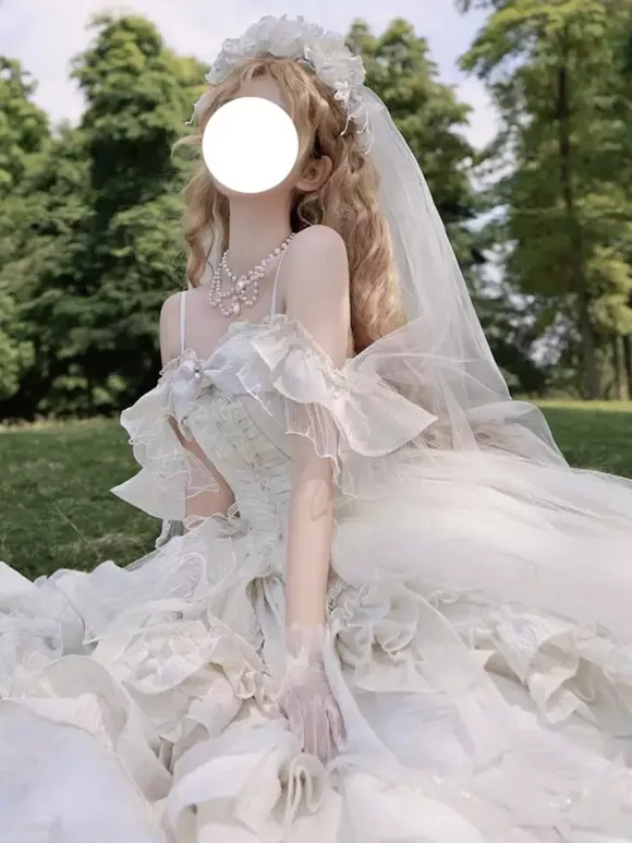 Fairy Sweet Lolita Dress Sleeveless Ruffles Sweet Dress Champagne Off-the-shoulder Wedding Lolita Gown