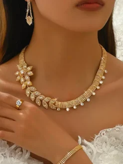 Fashion Wedding Jewelry Set Attractive Diamond Pierced Metal