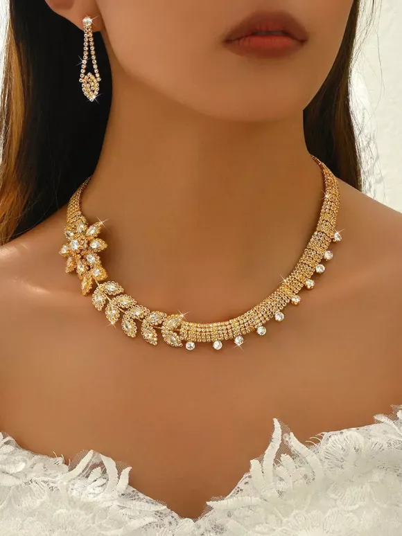 Fashion Wedding Jewelry Set Attractive Diamond Pierced Metal