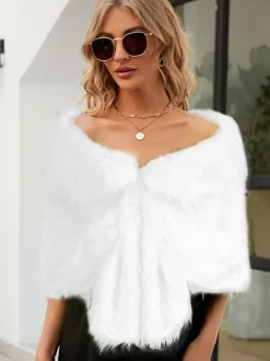 Faux Fur Poncho Bateau Neck Solid Color Fall Winter Women's Cape