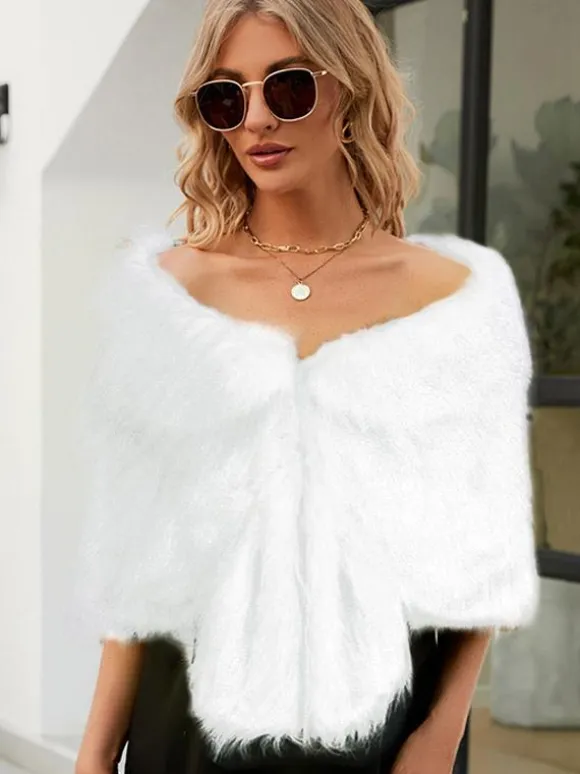Faux Fur Poncho Bateau Neck Solid Color Fall Winter Women's Cape