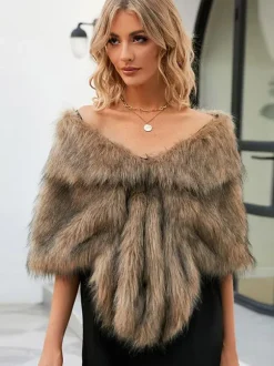 Faux Fur Poncho Bateau Neck Solid Color Fall Winter Women's Cape